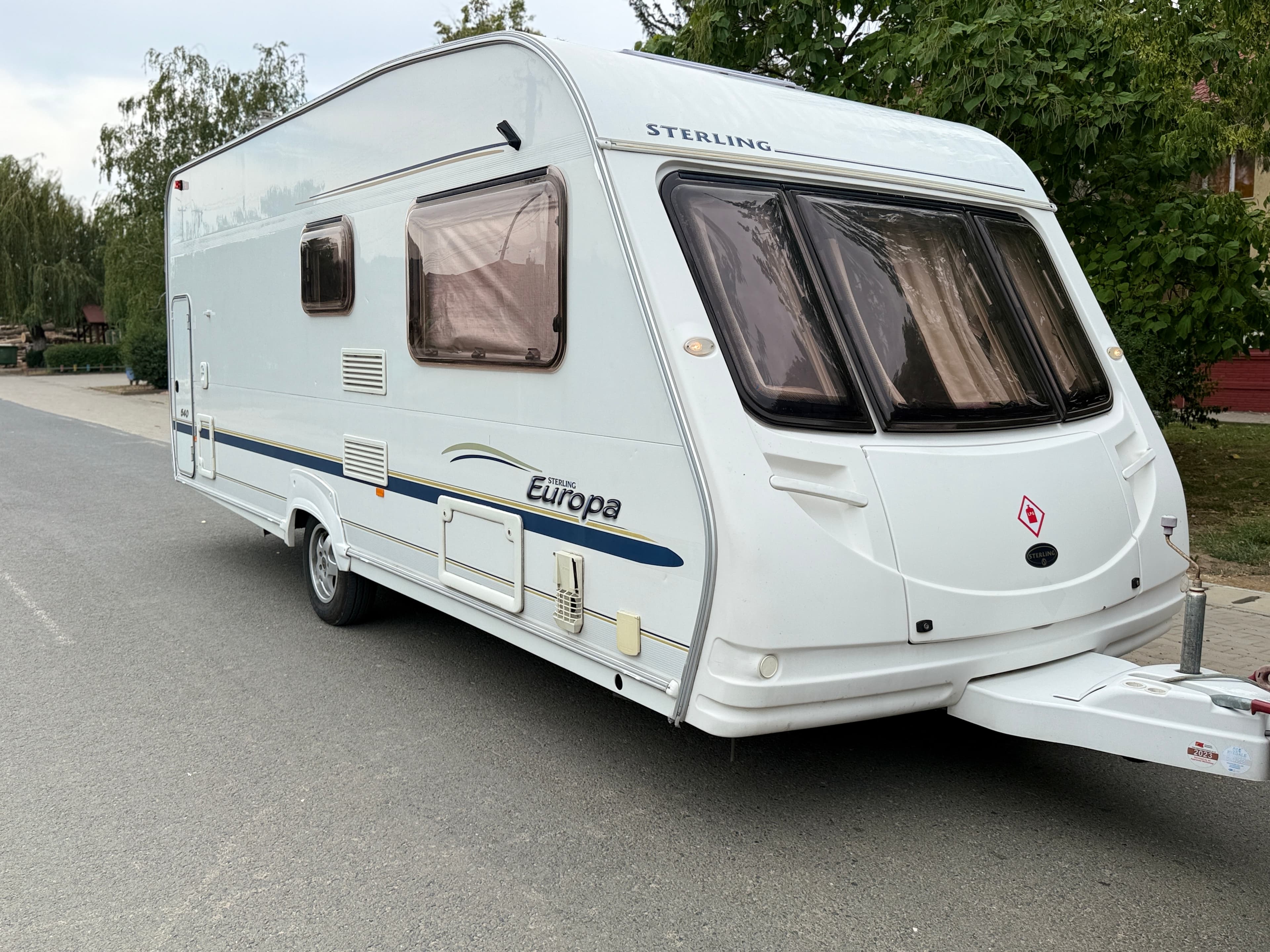 Sterling Europa 2005 6 paturi 1